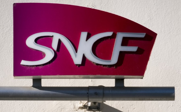 Réforme de la SNCF: les syndicats de cheminots prêts à une grève dure