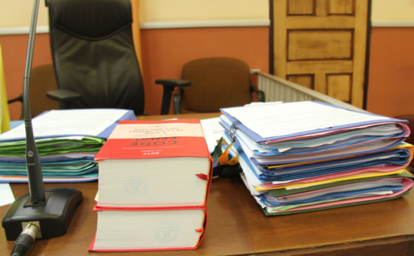 Il frappe et dépouille un ivrogne dans la rue, 18 mois de prison ferme