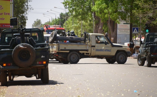 Burkina: la France ciblée par des attaques à Ouagadougou