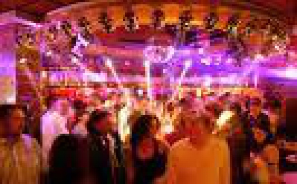 Boîtes de nuit, bar et discothèque: autorisation d'ouverture jusqu'à 5h30 du matin (règlementé)