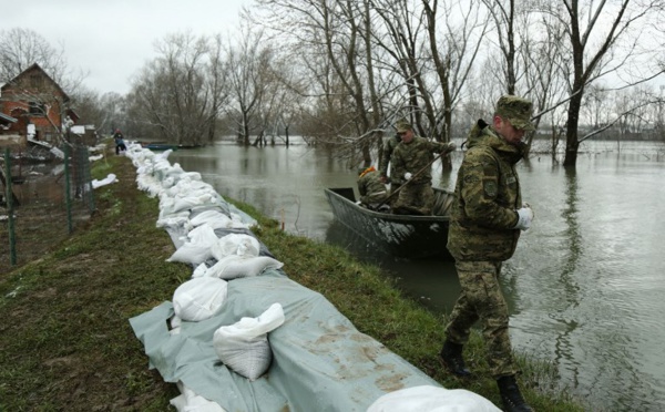 Croatie: plusieurs villages isolés par les inondations