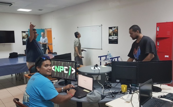 Tahiti Code Camp : deux mois intenses pour devenir un pro du numérique