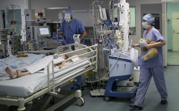 Une quarantaine de patients évacués après un incendie dans un hôpital parisien