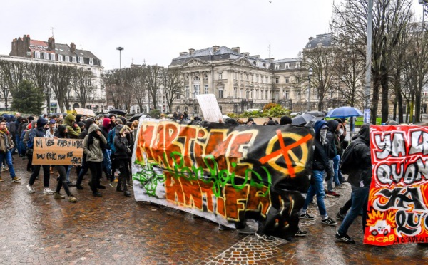 Violences présumées à la faculté de Lille: deux plaintes visant l'extrême gauche