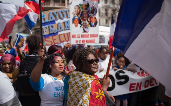 Certains barrages maintenus à Mayotte, malgré l'appel des syndicats