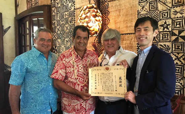 Rencontre du président avec un diplomate à l’ambassade du Japon en France