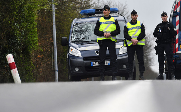 Notre-Dame-des-Landes: l'opération d'expulsion a commencé, des affrontements