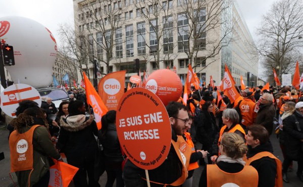Fonctionnaires: les syndicats unis pour la grève du 22 mai
