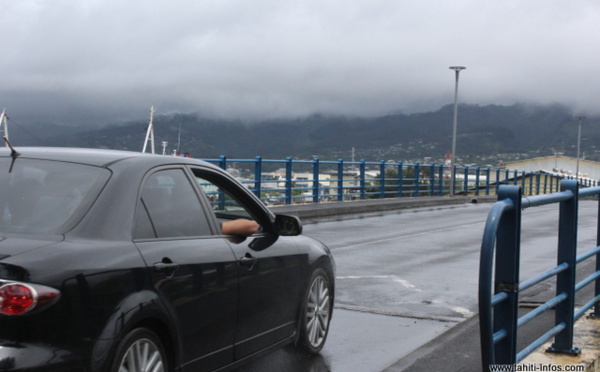 Interdiction de passer sous le pont de Motu Uta à compter du 1er mai