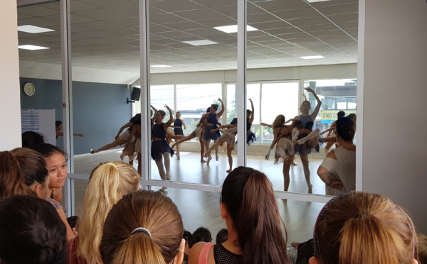 Le Centre Vanessa Roche fait danser Pocahontas