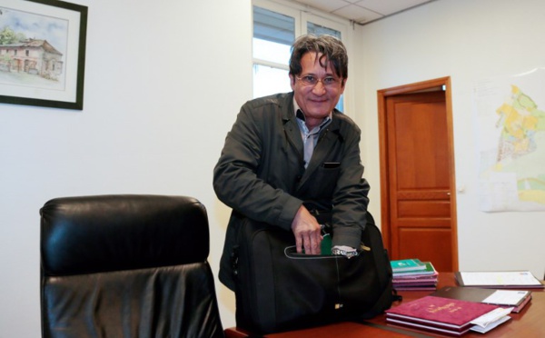 Essonne: la préfecture désarme la police municipale du maire "shérif"