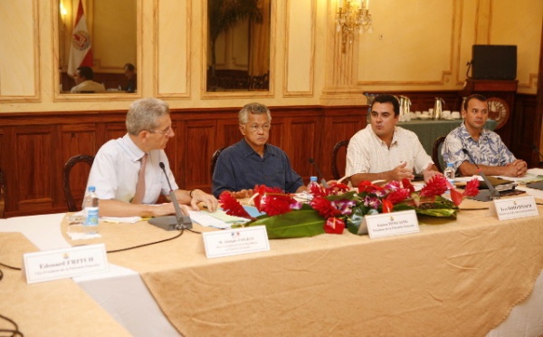 Etats Généraux de l'Outre-Mer : réunion du comité de suivi