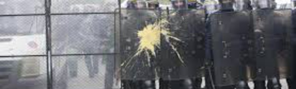 Violences du 1er-Mai: la stratégie policière contestée