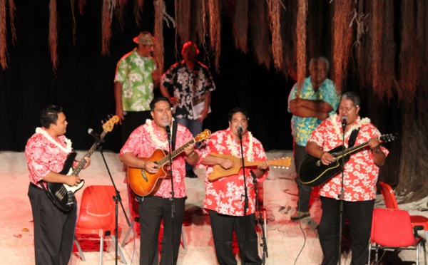 Les Tamarii Ravahere remportent le concours de Tā’iri Pa’umotu