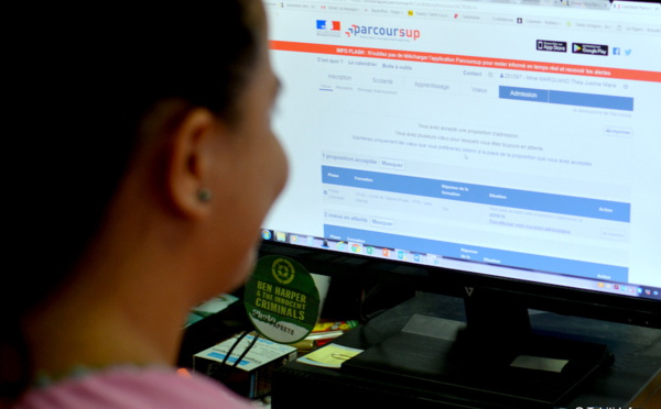 Bacheliers : c'est le moment de faire votre choix sur Parcoursup