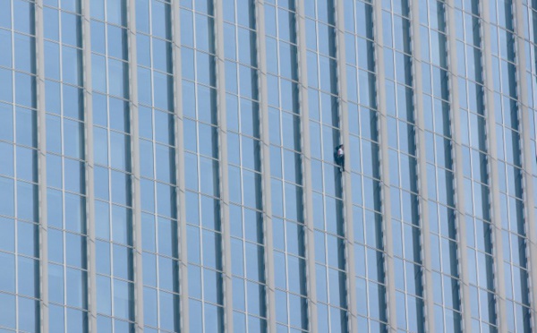 Le "spiderman français" contraint de renoncer dans l'ascension d'un gratte-ciel de Séoul