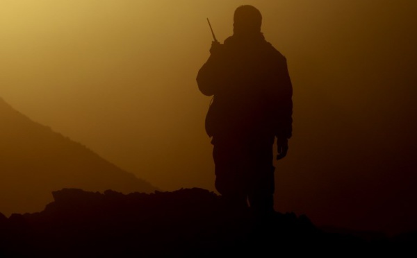 Un réfugié irakien, cadre présumé de l'EI, arrêté et écroué en mars en France