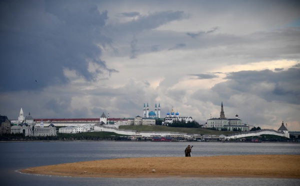 Russie: un catamaran heurte une barge, 11 morts