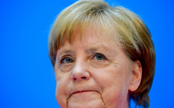 Migrants: Merkel menacée par sa droite et Donald Trump