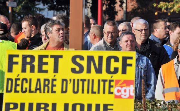 SNCF: l'Unsa "ne continuera pas la grève en juillet"