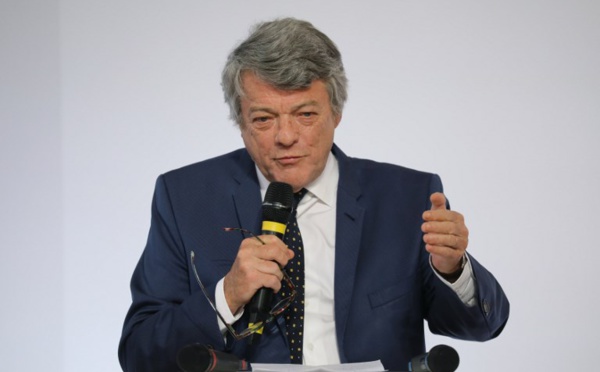 Borloo étrille Macron et sa vision "dangereuse" de la société