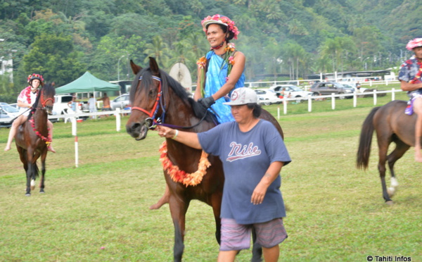 La course en pāreu : ils l'ont faite à cru !