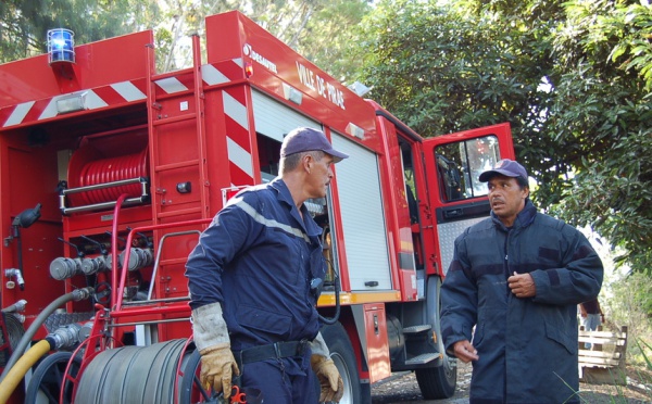 Incendie à Pirae dans les hauteurs de Aute 3