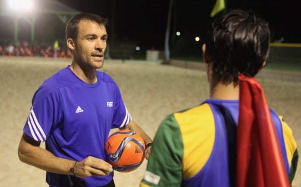 Beach Soccer - Focus sur Aurélien Planchais : Un gendarme devenu arbitre