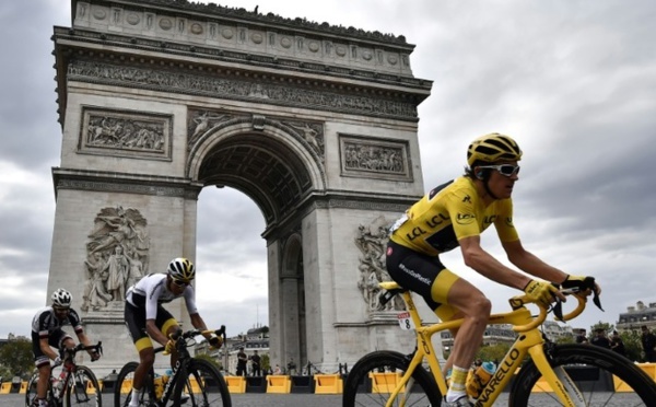 Tour de France - Geraint Thomas remplace Chris Froome en haut des "Champs"