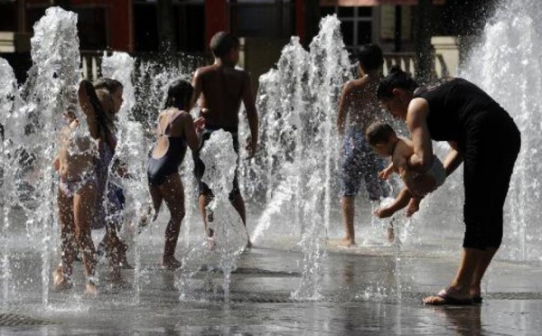 La canicule s'installe sur un tiers de la France