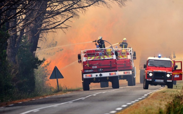 Incendies dans l'Hérault: un pompier volontaire et un de ses amis présentés à un juge
