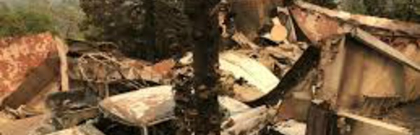 Les pompiers peinent à circonscrire les deux gros incendies de Californie