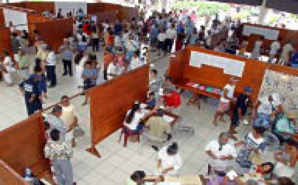 Les 3 grands groupes politiques polynésiens unis contre la proposition de réforme de scrutin de Marie Luce Penchard