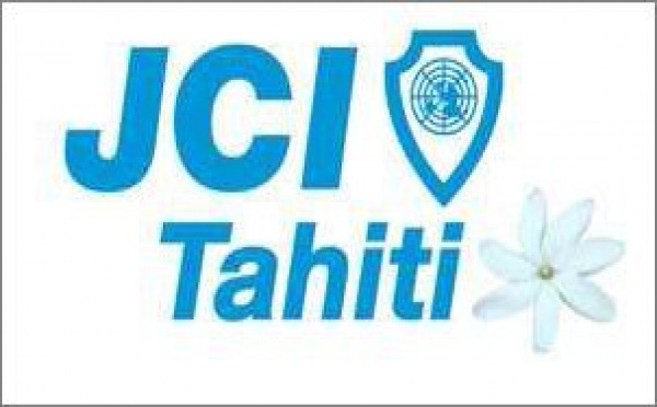 Conférence-débat sur les Jeunes Chambres Economiques Etudiantes à l'UPF