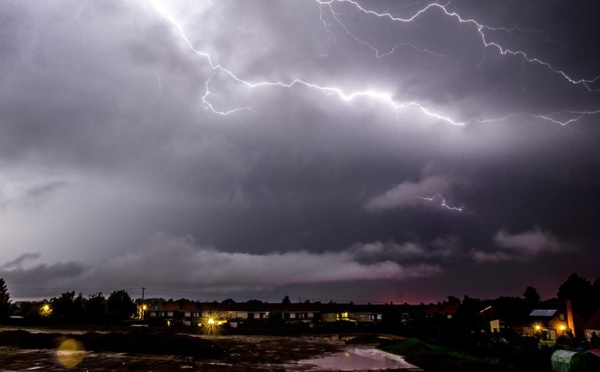 Une partie de la France frappée par des orages et de fortes pluies