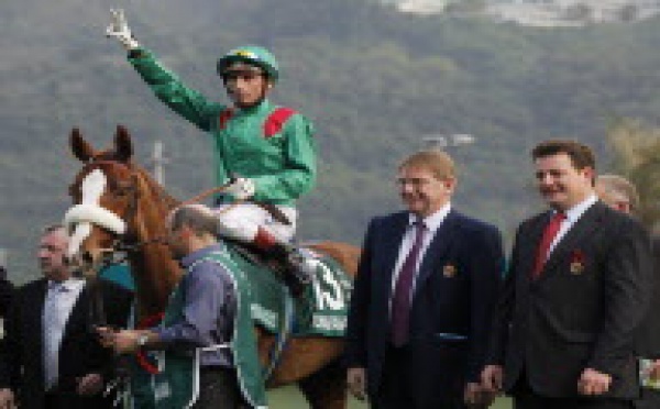 Un cheval et un jockey français remportent la prestigieuse Melbourne Cup