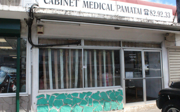 Un taote sauvagement agressé devant son cabinet médical