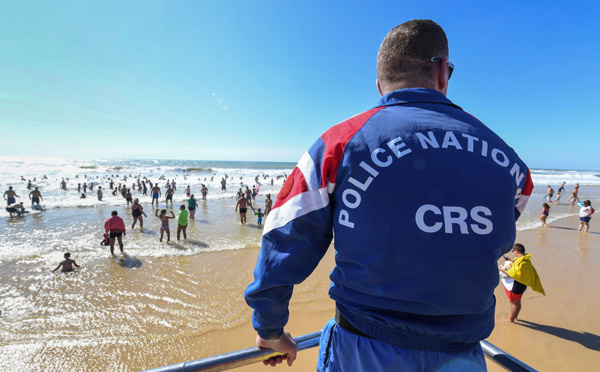 La fin des CRS sur les plages ? Inquiétudes sur le littoral français
