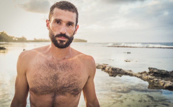 L'apnéiste Guillaume Néry s'immerge à Moorea