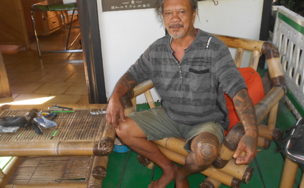 Tatouage : Rencontre avec Purotu, gardien de la tradition