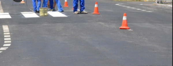 Travaux sur la route dans le centre-ville de Papeete