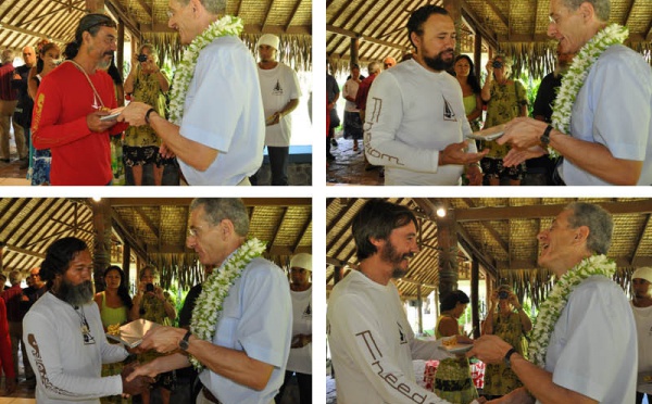 Le Haut-Commissaire félicite l'équipage O Tahiti Freedom.