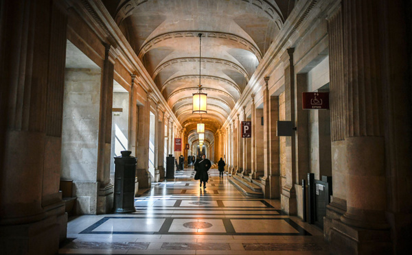 Quinze ans de réclusion requis contre une mère infanticide