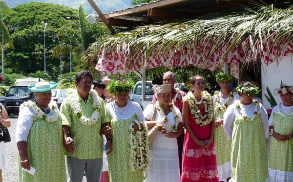 INAUGURATION DU SALON DE NOËL DES ARTISANS