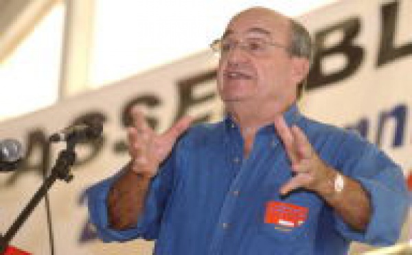 La Calédonie en deuil après la mort de son ancien chef, Jacques Lafleur