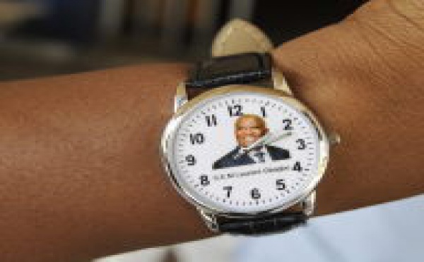 Côte d'Ivoire: course contre la montre Gbagbo-Ouattara pour le pouvoir