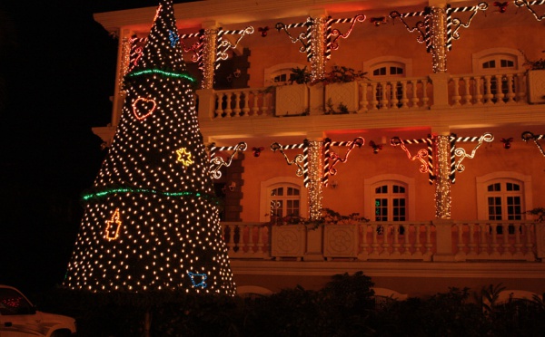 Papeete parée pour NOEL! .