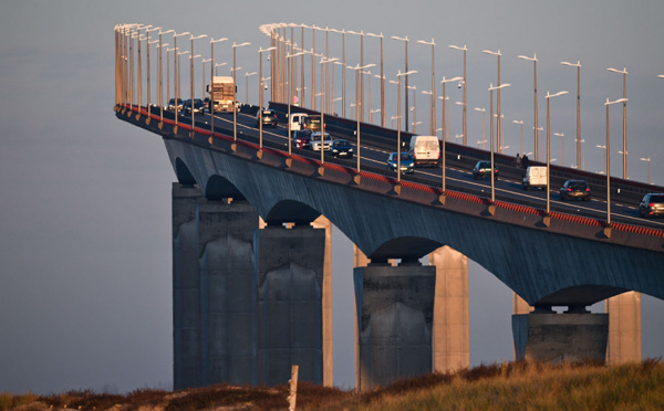 Ile de Ré: la corrosion du câble de pont rompu due à une mystérieuse mousse de polyuréthane