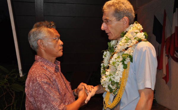 Adoplhe Colrat reçoit les personnalités à l'occasion de son départ prochain