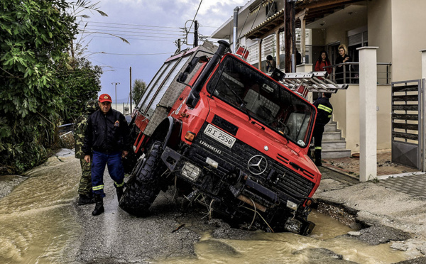 Grèce: le passage d'un "médicane" laisse trois disparus et des inondations